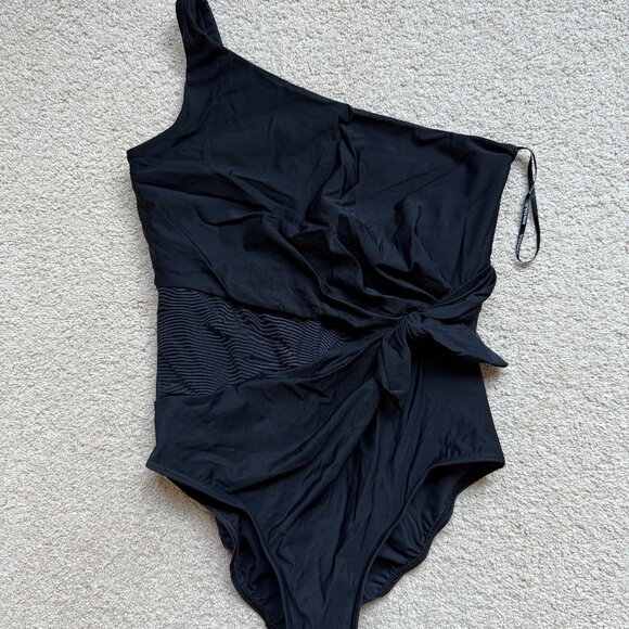 Black Miracle Suit womens size 10 cheeky one piece swimsuit - Picture 1 of 5